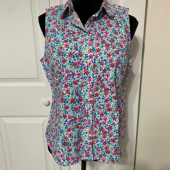 - J. Crew Poplin sleeveless shirt size M - Picture 3 of 7